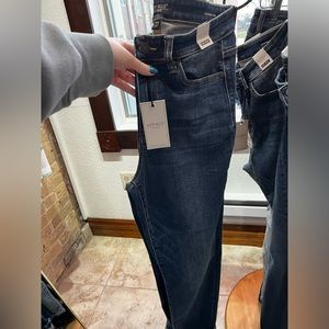 Judy blue cropped slim